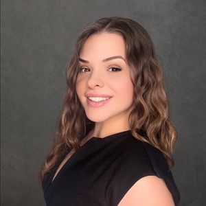 Meet your Posher, Amber